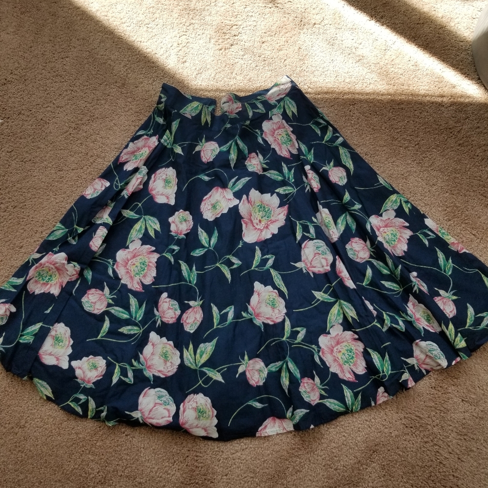 French Connection Blue Floral Skirt Sz 2 New
